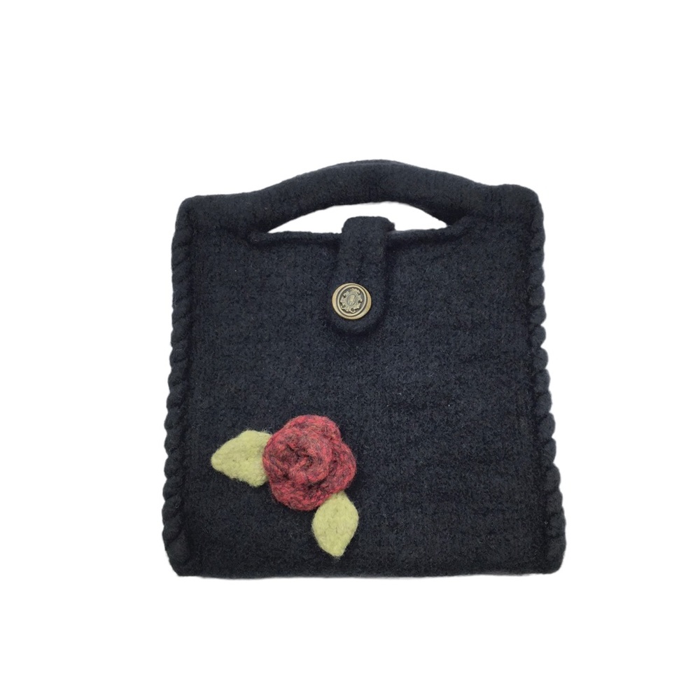 Wool purse with flower appliqué